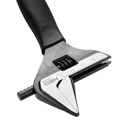 Adjustable Wrench 200mm (Wider Type 39mm)