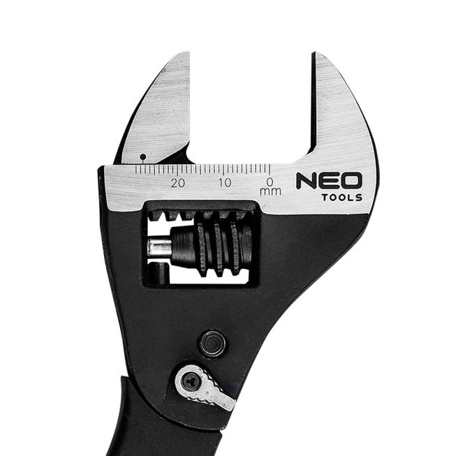 Adjustable Wrench with Ratchet 200mm