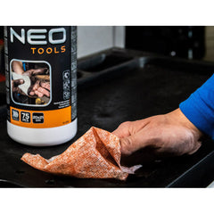 75pc Tub of Abrasive wipes for cleaning hands surfaces and tools