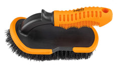 Universal brush for tyres, upholstery