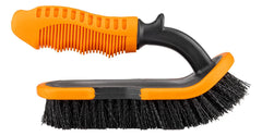 Universal brush for tyres, upholstery