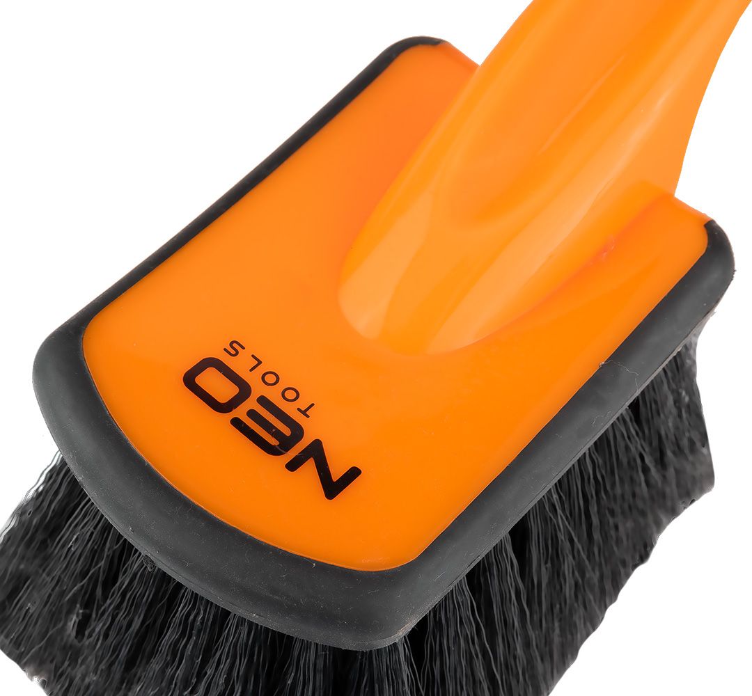 Wash brush short