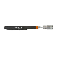 Telescopic Magnetic Pick-Up Tool With Light